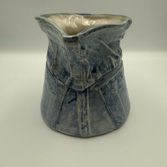 Louisville Stoneware Co. Blue Glaze Pitcher Denim and Daisy Rare 5.75” Tall - Picture 3 of 11